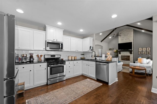 1685 Monarch Avenue, Fayetteville, AR 72701