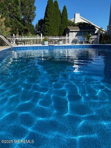 39 Marlow Avenue, Brick, NJ 08724