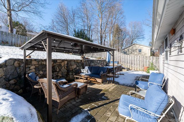 47 Tonetta Lake Way, Brewster, NY 10509