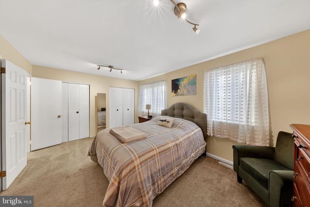 21 ANDOVER CT, New Castle, DE 19720