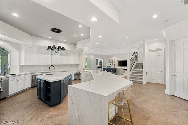 2272 Coral Ridge Avenue, Henderson, NV 89052