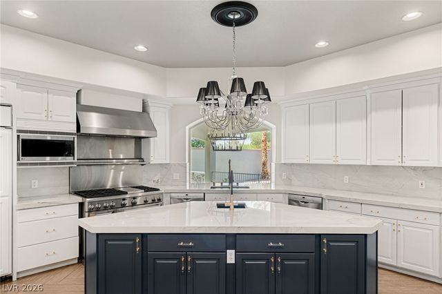 2272 Coral Ridge Avenue, Henderson, NV 89052