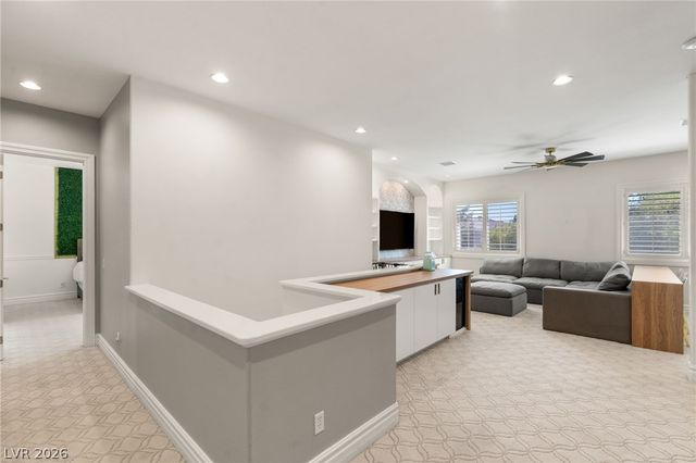 2272 Coral Ridge Avenue, Henderson, NV 89052