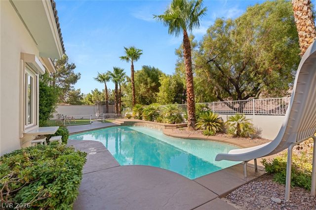 2272 Coral Ridge Avenue, Henderson, NV 89052