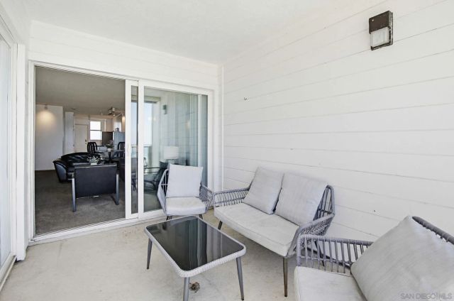 3755 Ocean Front 15, San Diego, CA 92109