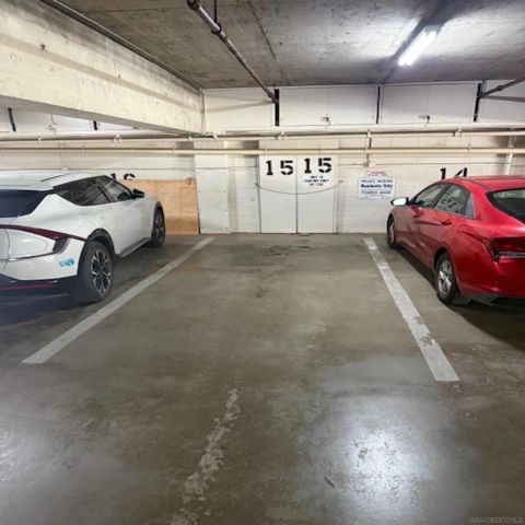 3755 Ocean Front 15, San Diego, CA 92109