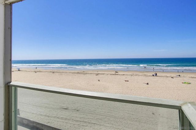 3755 Ocean Front 15, San Diego, CA 92109