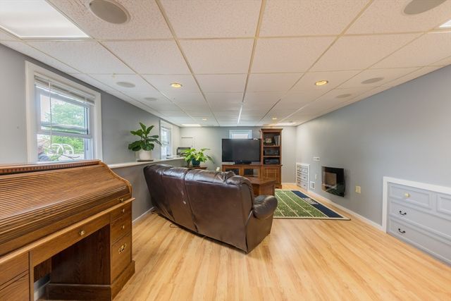 19 Atlanta St, Brockton, MA 02301