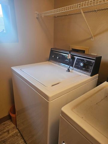 2306 W Auburn Street, Bolivar, MO 65613