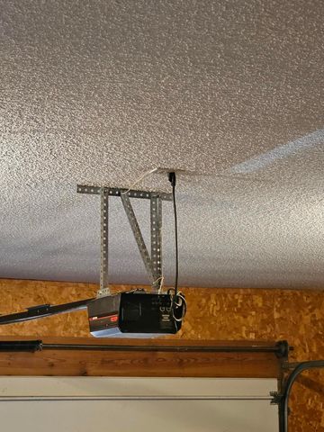 2306 W Auburn Street, Bolivar, MO 65613