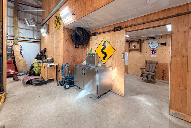 571 NW Wade Street NW, Estacada, OR 97023