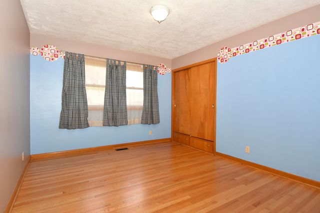 571 NW Wade Street NW, Estacada, OR 97023