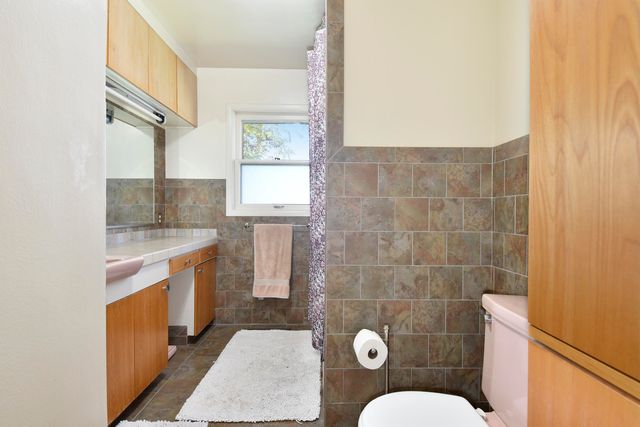 571 NW Wade Street NW, Estacada, OR 97023