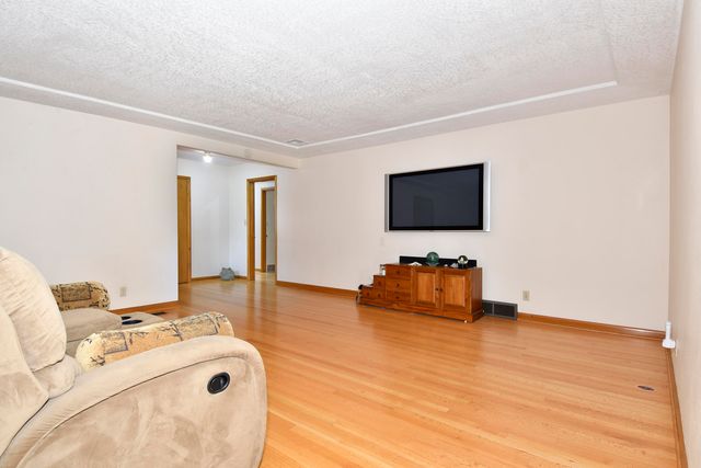 571 NW Wade Street NW, Estacada, OR 97023