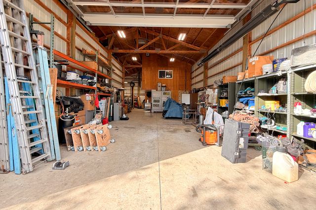 571 NW Wade Street NW, Estacada, OR 97023