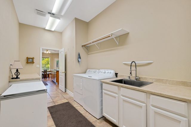 327 Lakeside Drive, Shady Shores, TX 76208