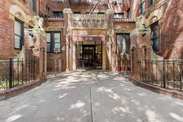 37-20 81st Street 1F, Jackson Heights, NY 11372
