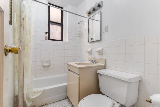 37-20 81st Street 1F, Jackson Heights, NY 11372