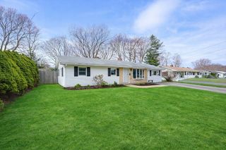 39 Marion St, Holbrook, MA 02343