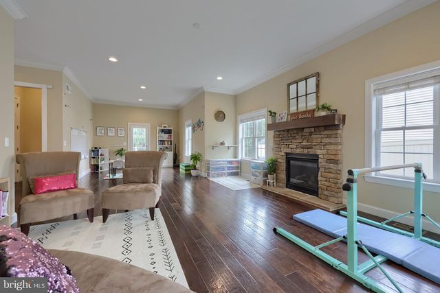 336 ROYAL HUNT WAY, Lititz, PA 17543