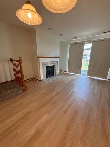 2422 GOLF RIDGE Circle, Naperville, IL 60563