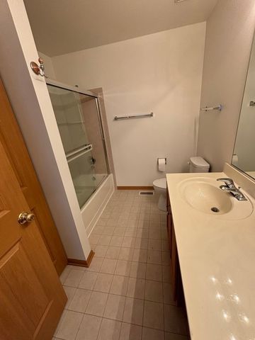 2422 GOLF RIDGE Circle, Naperville, IL 60563