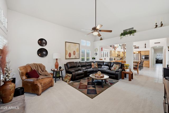 1382 W INDIGO Drive, Chandler, AZ 85248