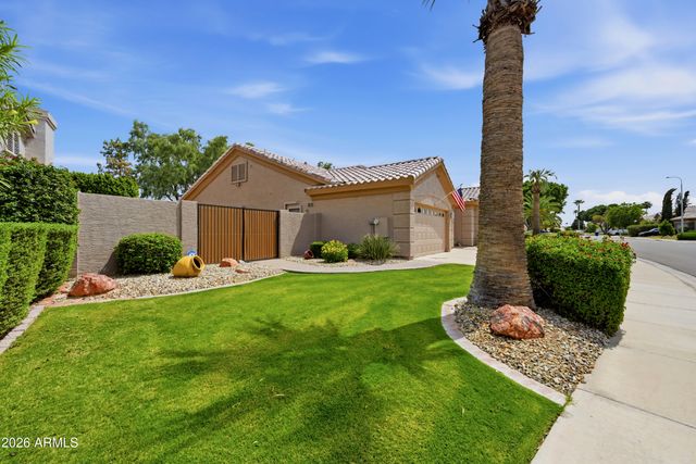 1382 W INDIGO Drive, Chandler, AZ 85248