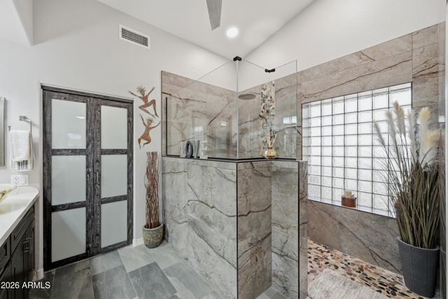 1382 W INDIGO Drive, Chandler, AZ 85248