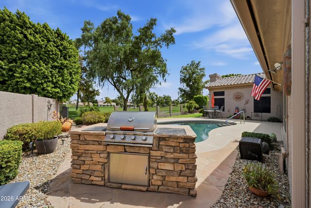1382 W INDIGO Drive, Chandler, AZ 85248