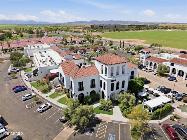 1382 W INDIGO Drive, Chandler, AZ 85248