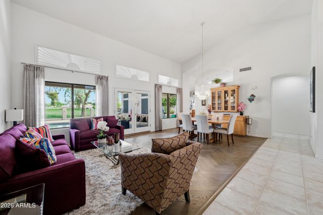 1382 W INDIGO Drive, Chandler, AZ 85248