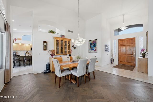 1382 W INDIGO Drive, Chandler, AZ 85248
