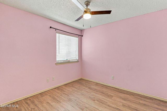 14231 N POINT Avenue, El Paso, TX 79938