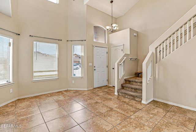 14231 N POINT Avenue, El Paso, TX 79938