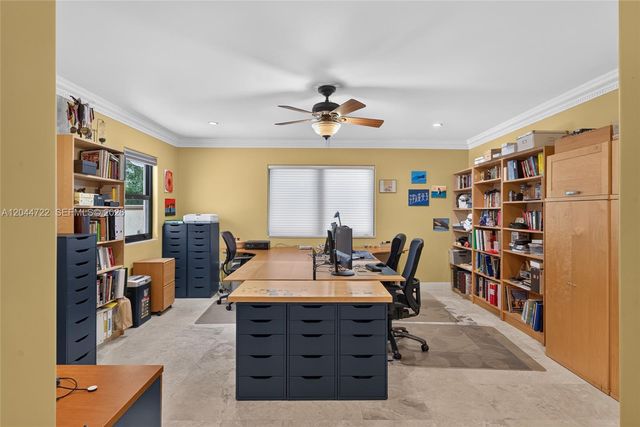 6255 SW 120th St, Pinecrest, FL 33156