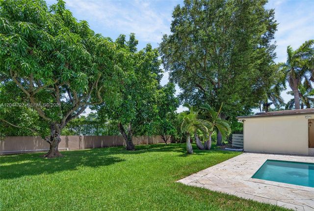 6255 SW 120th St, Pinecrest, FL 33156