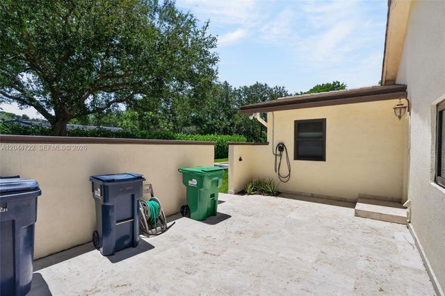 6255 SW 120th St, Pinecrest, FL 33156