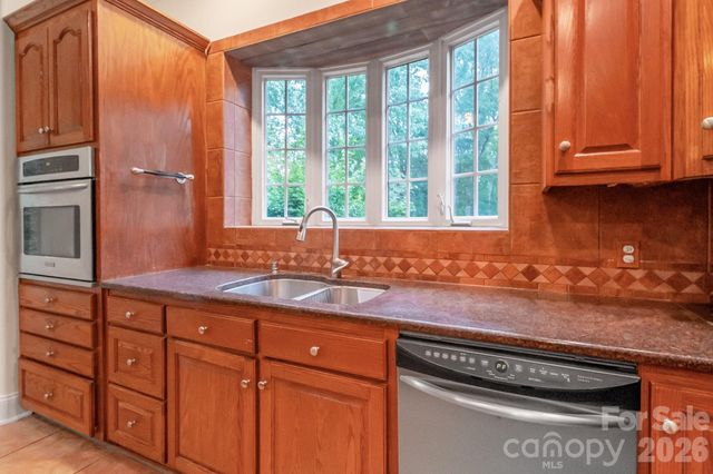 3248 The Knoll Lane, Lancaster, SC 29720