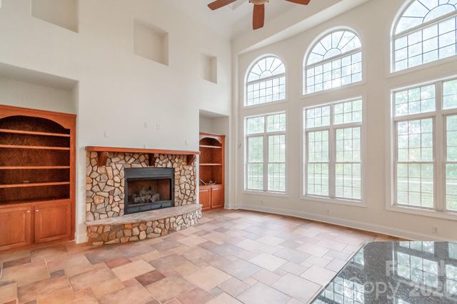 3248 The Knoll Lane, Lancaster, SC 29720