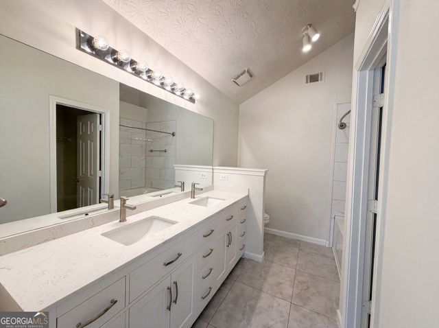 6774 Fairfax Court, Lithonia, GA 30038