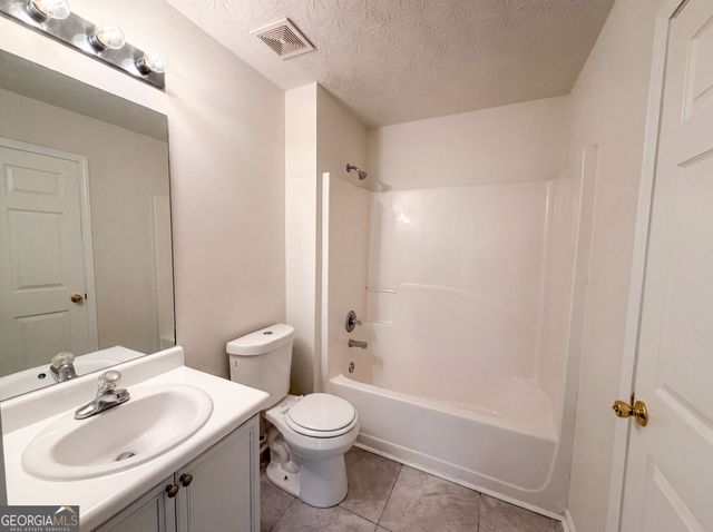 6774 Fairfax Court, Lithonia, GA 30038