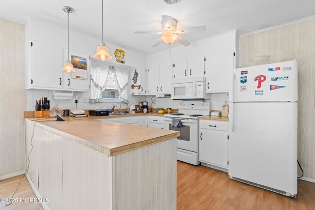 120 Bimini Drive, Toms River, NJ 08757