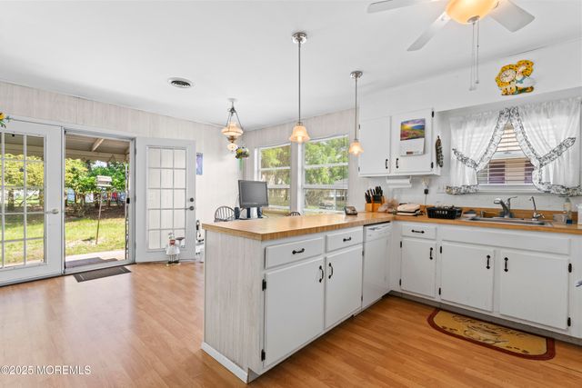120 Bimini Drive, Toms River, NJ 08757