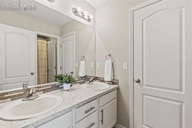 7525 Stetson Highlands Drive, Colorado Springs, CO 80923