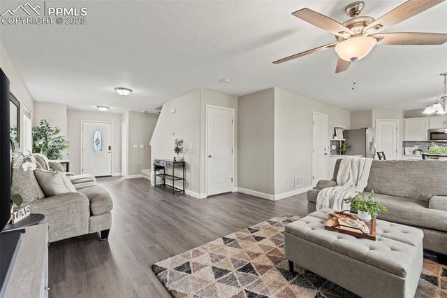 7525 Stetson Highlands Drive, Colorado Springs, CO 80923