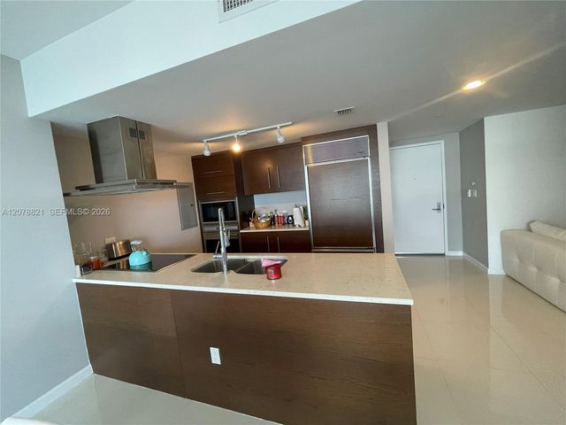 495 Brickell Avenue, Miami, FL 33131