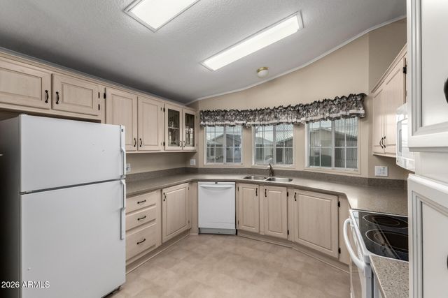 215 N Power Road 454, Mesa, AZ 85205