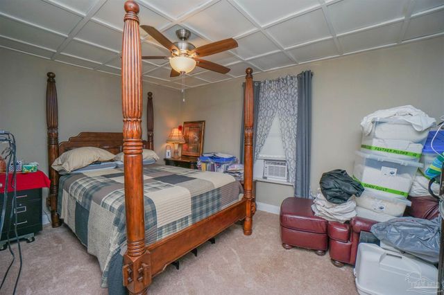 4349 Lindsey Ln, Pace, FL 32571