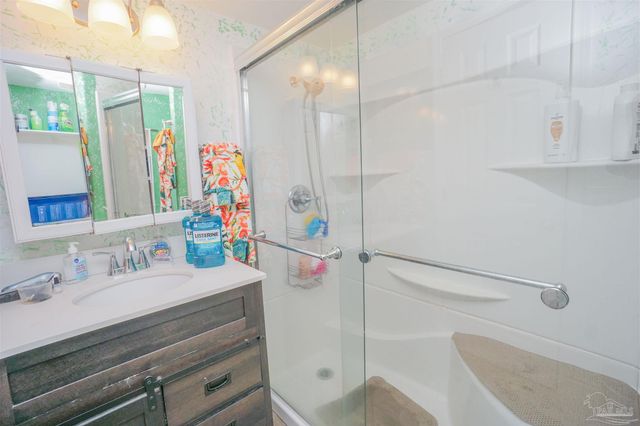 4349 Lindsey Ln, Pace, FL 32571